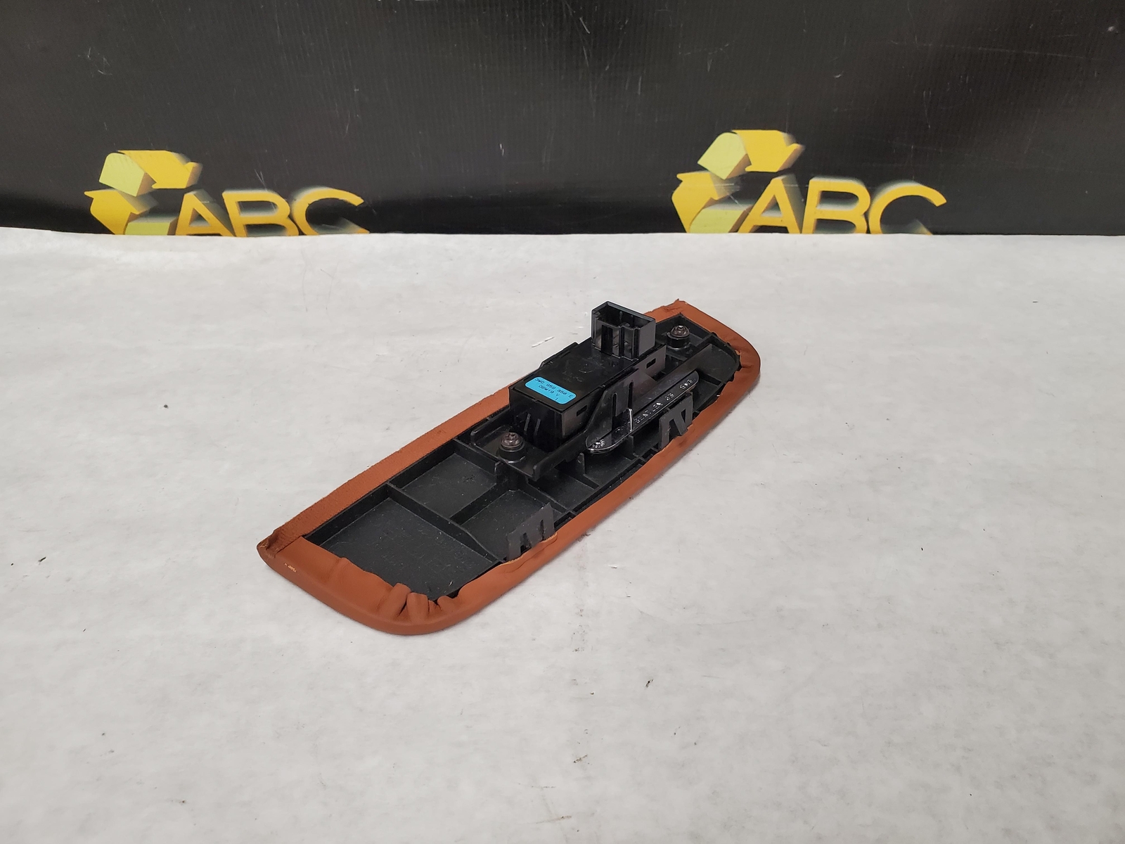 2007 Bentley Flying Spur Passenger Window Door Switch w/ Trim Panel (Saddle) OEM
