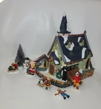 Santa's Workbench Chapel Of Light Interior  Christmas Village 2002