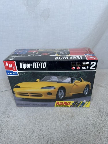 AMT ERTL 1995 DODGE VIPER RT/10 PLUS PACK "NEU"