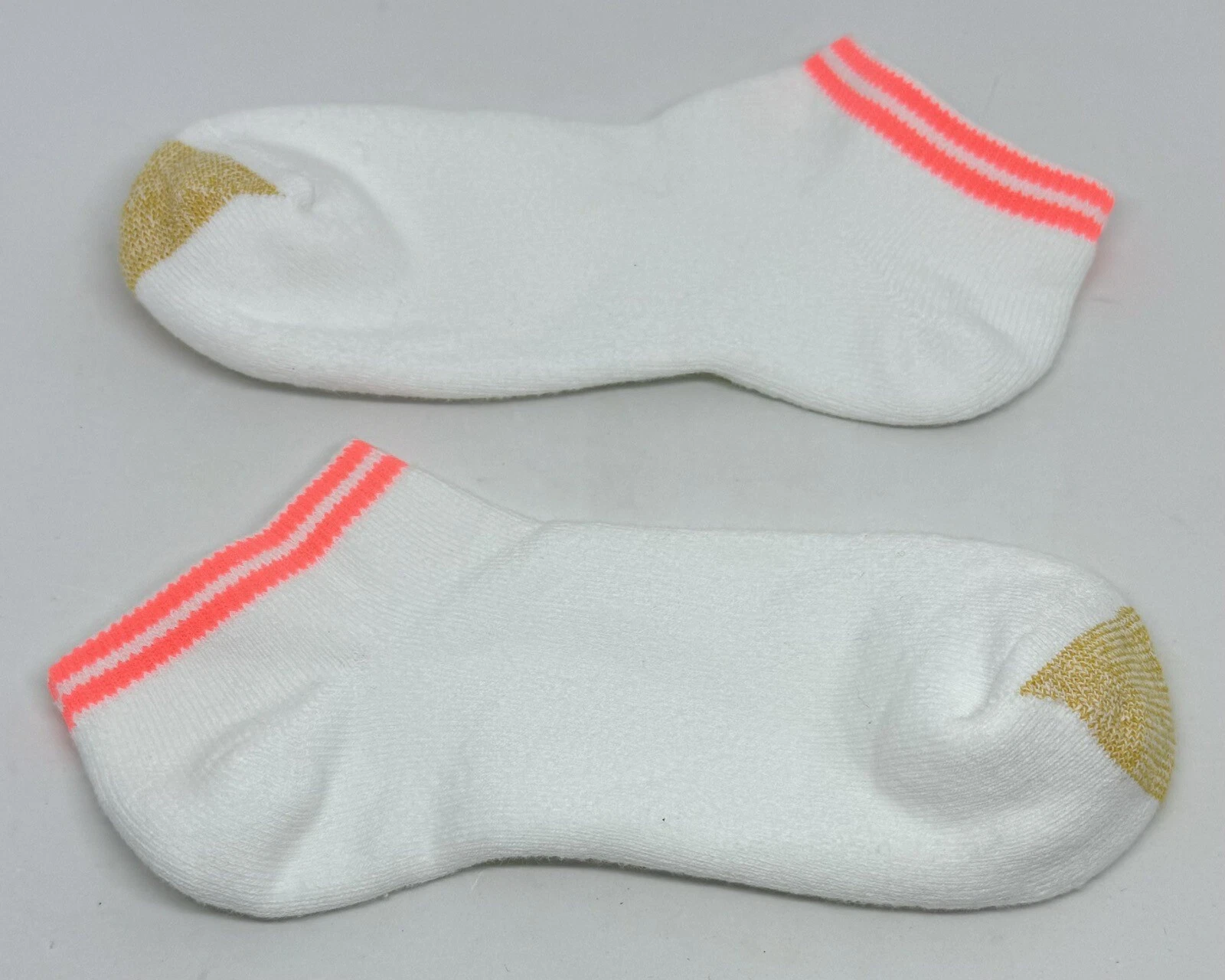 NEW Without Tags Vintage 1980’s Soft Terry Cloth Ankle Socks Women’s Vtg 80s