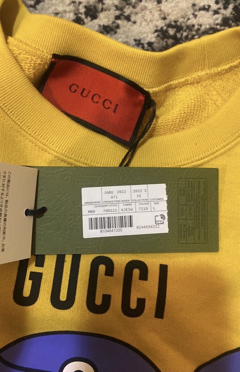 GUCCI DSM Special Men's Cropped Raglan Sweatshirt Mustard GUCCI DSM Special Men's Cropped Raglan Sweatshirt Mustard