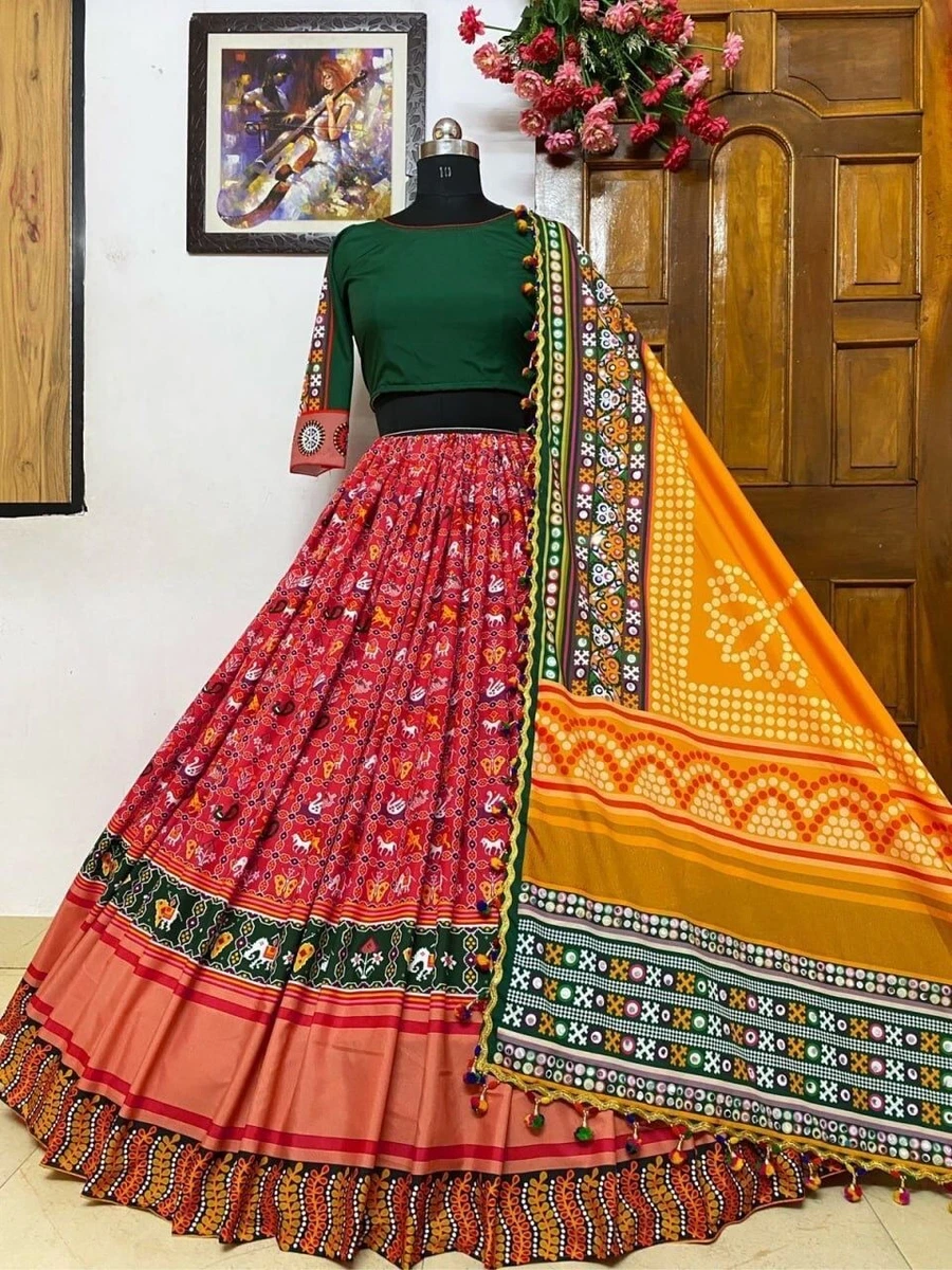 Navy & Off White Digital Printed Lace Work Lehenga With Choli And Dupa –  Cygnus Fashion