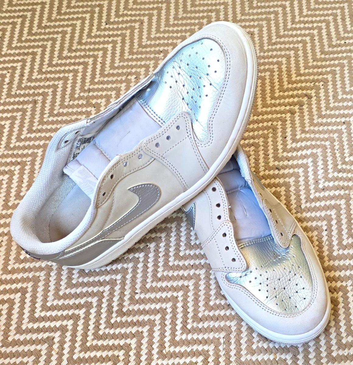 Jordan 1 Retro OG Low Metallic Silver | eBay