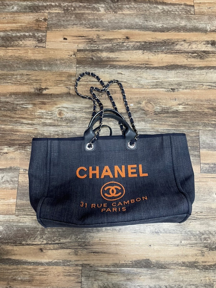 CHANEL DEAUVILLE TOTE (EZB016889)