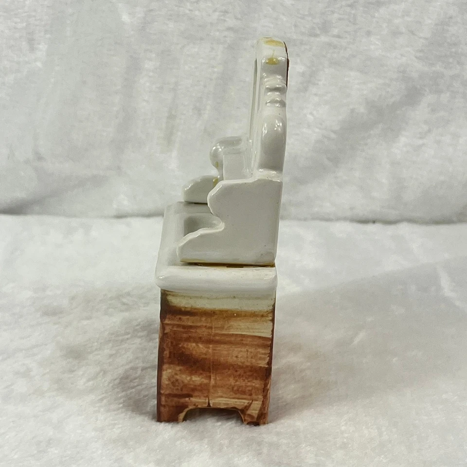 Shackman 1:12 Miniature Dollhouse Porcelain Sink with Mirror & Faucets Japan - Image 4 of 4