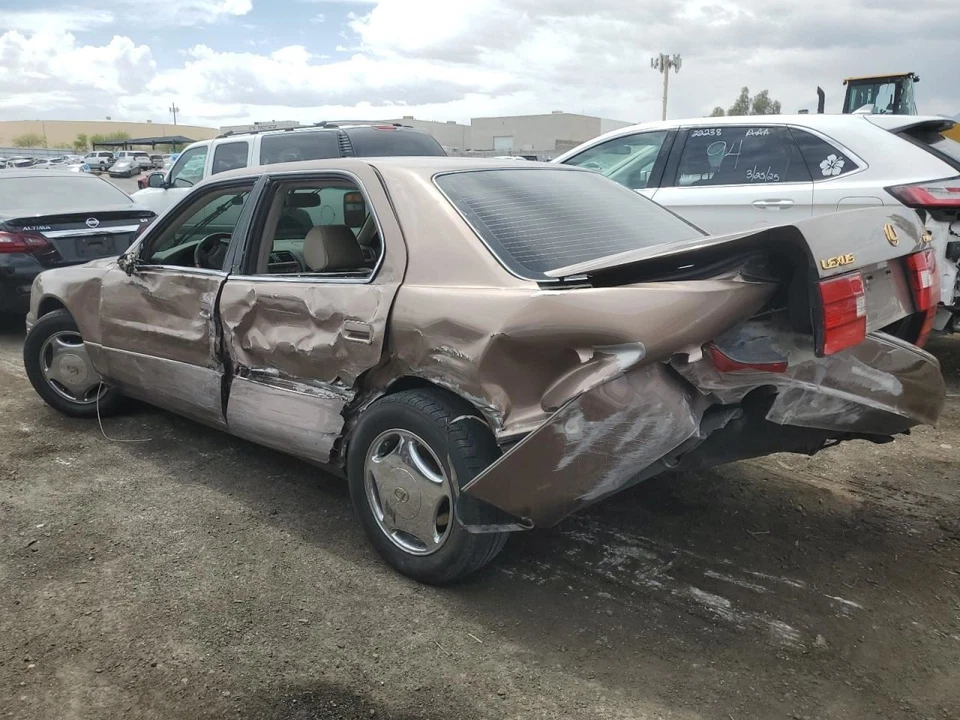 PASSANGER DASH AIR BAG 7396050030 1998-2000 LEXUS LS400 Foto 2 de 4