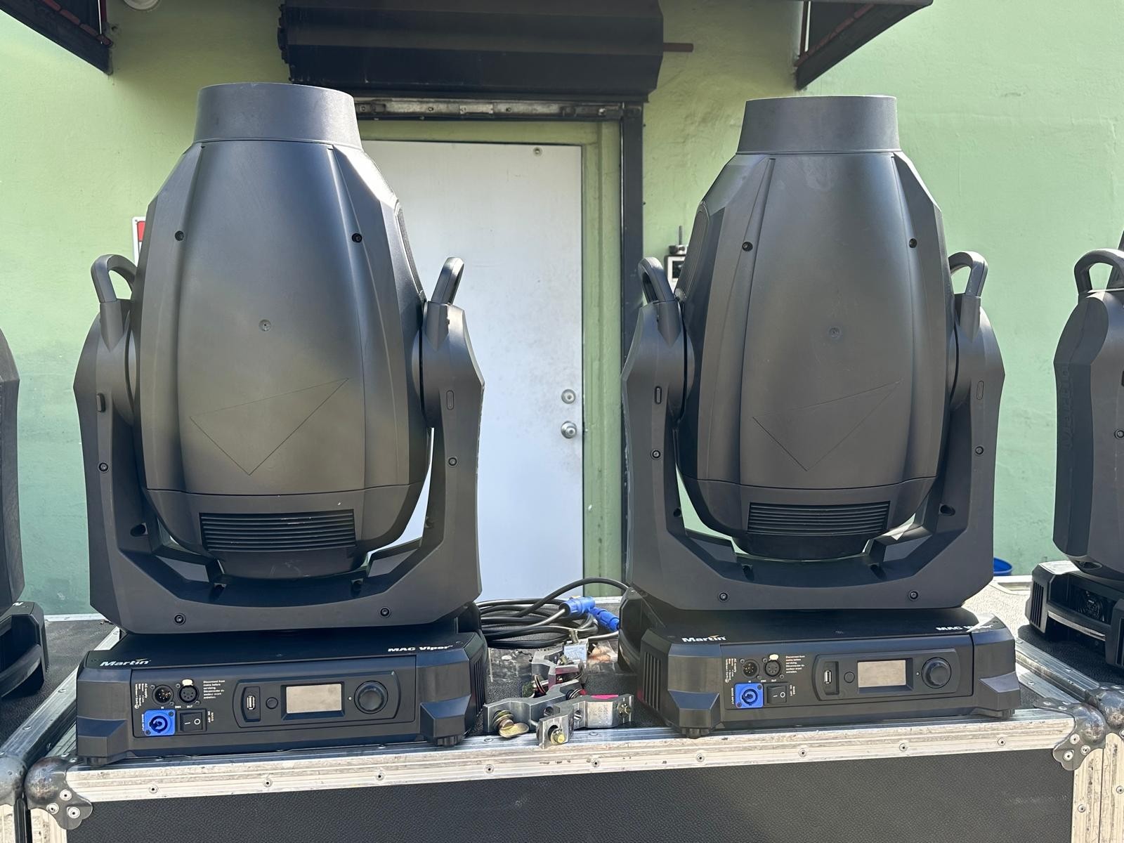 Martin MAC Viper Profile (2 IN A CASE) THS