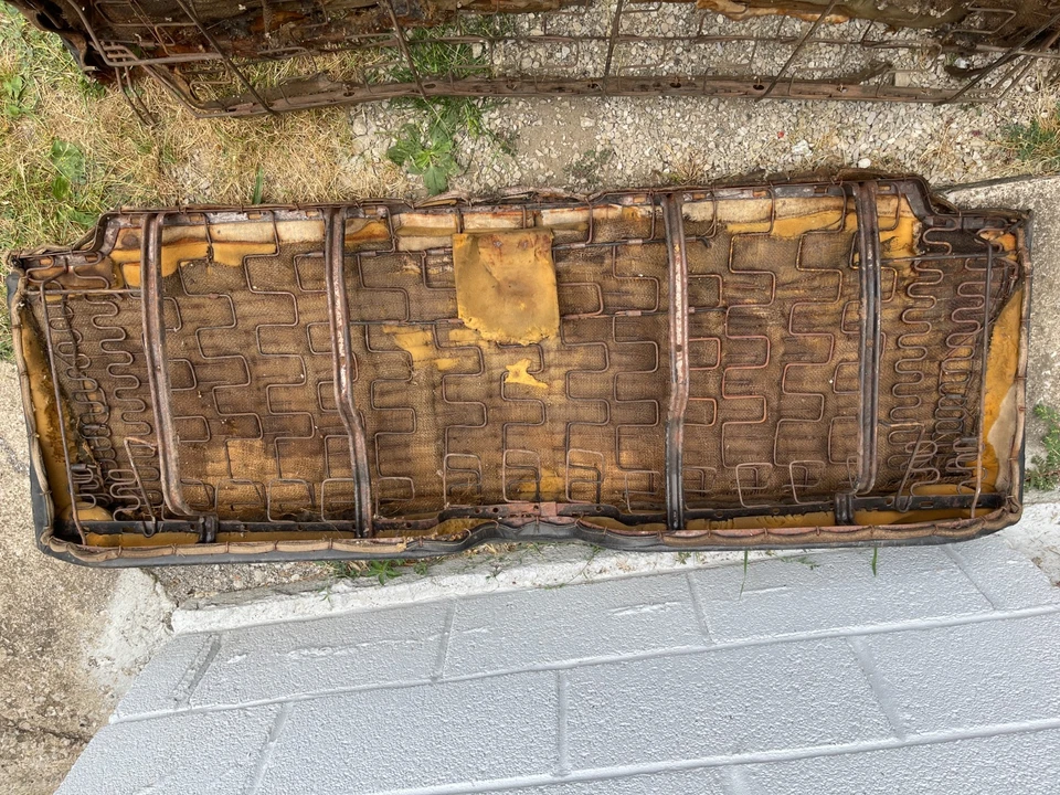 Asiento trasero cargador 1968 1969 1970 carrocería B núcleo para restaurar 68-70 leer todo por debajo de 70 Foto 3 de 4