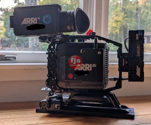 ARRI Alexa Mini LF Package - Picture 3 of 8