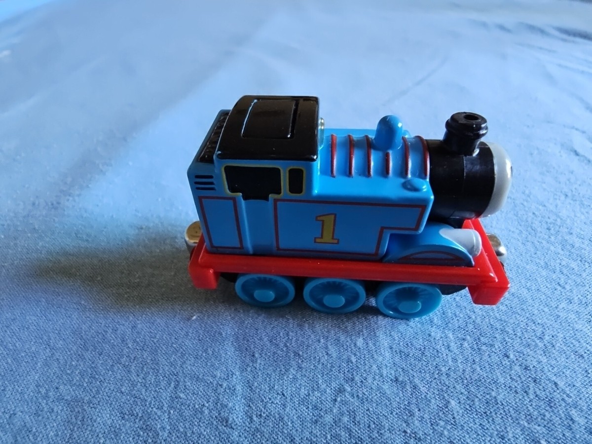 Thomas and Friends Take N Play TALKING THOMAS THE TANK ENGINE