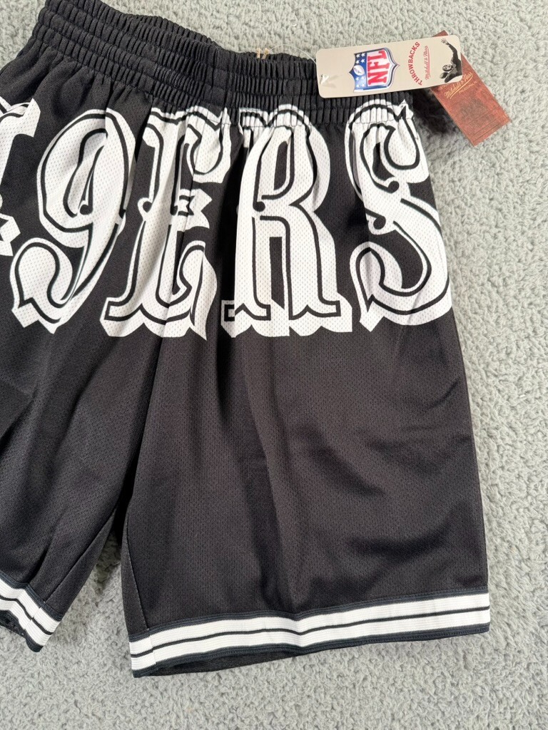 Picture 3 of 11