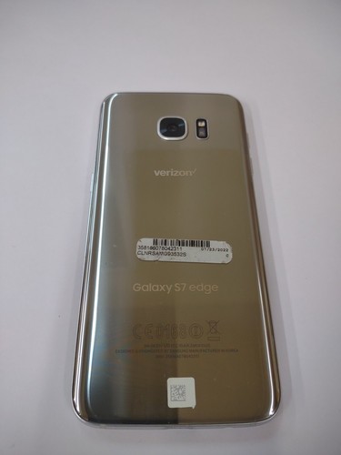 SAMSUNG GALAXY S7 EDGE 32GB Platinum SM-G935W8 /For Parts/ Doesn't Turn On - Afbeelding 2 van 7