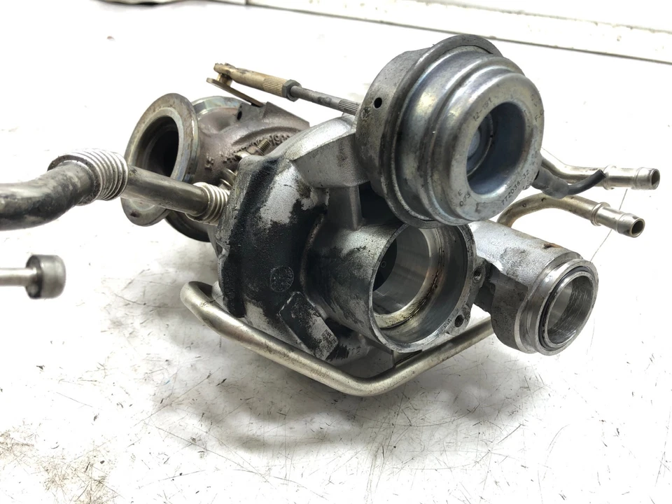 2010-2013 宝马 550I GT F07 4.4L 左驱动涡轮增压器 原始设备制造商。 — 第 3/4 张图片