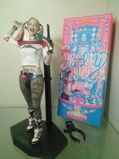 SEXY action figure HARLEY QUINN Suicide Squad DC Comics seno denudabile 30 cm