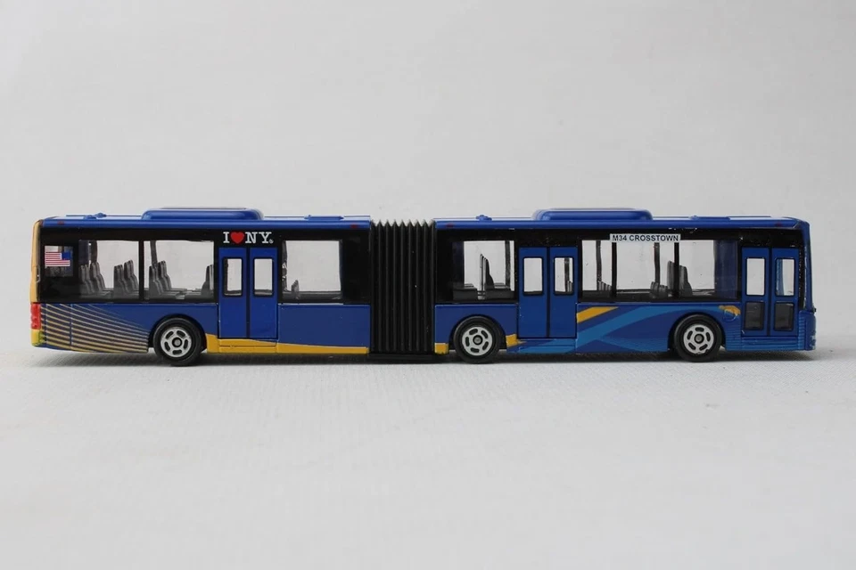 Autobús articulado Daron Nueva York 6 pulgadas de largo RT8452-1 azul Foto 3 de 4