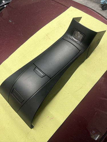 2003-2006 BMW E85 Z4 Roadster Rear Center Console Black OEM