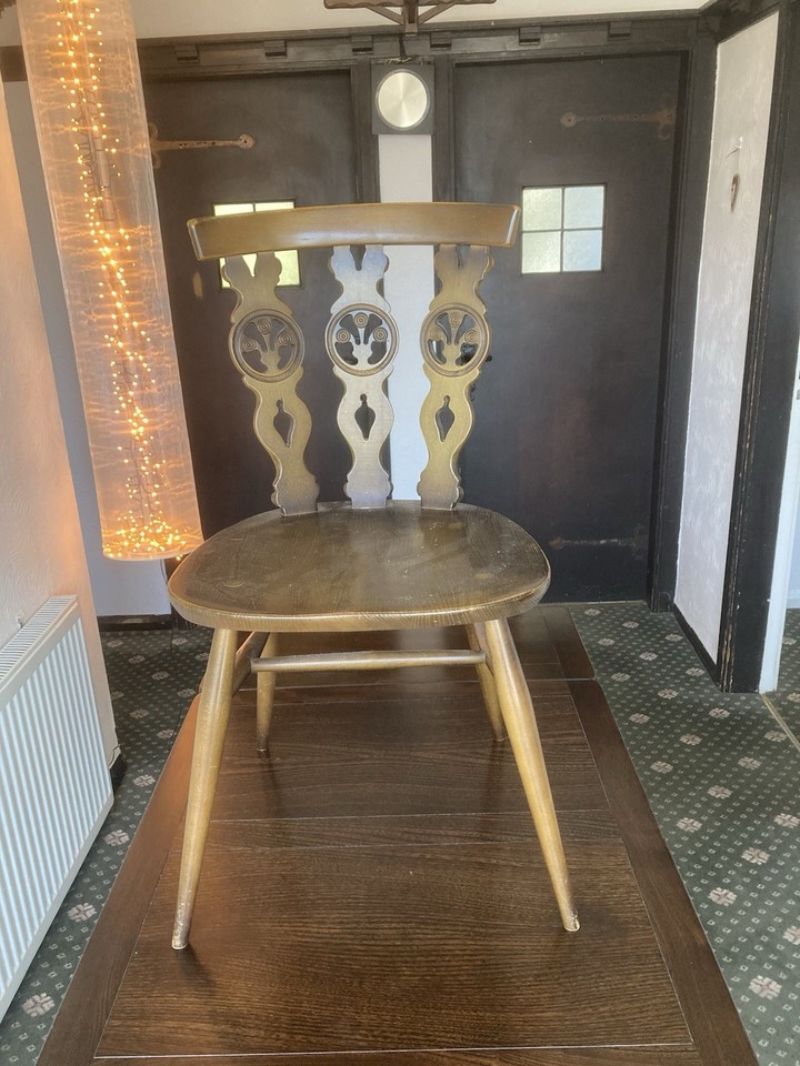 Ercol 434 Extendable Dining Table and set of 6 Ercol 375 chairs | eBay UK