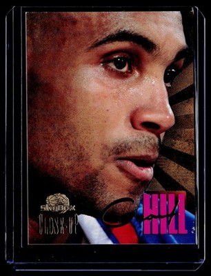 1995-96 SkyBox Premium #C2 Grant Hill Close-Up BK44