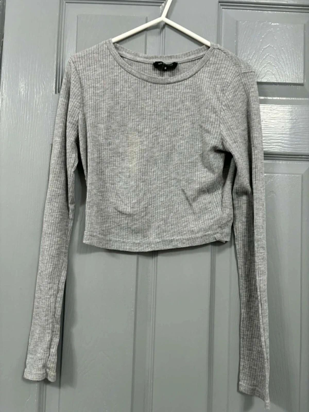 New Look Grey Ribbed Long Sleeve Crop Top - Size 8