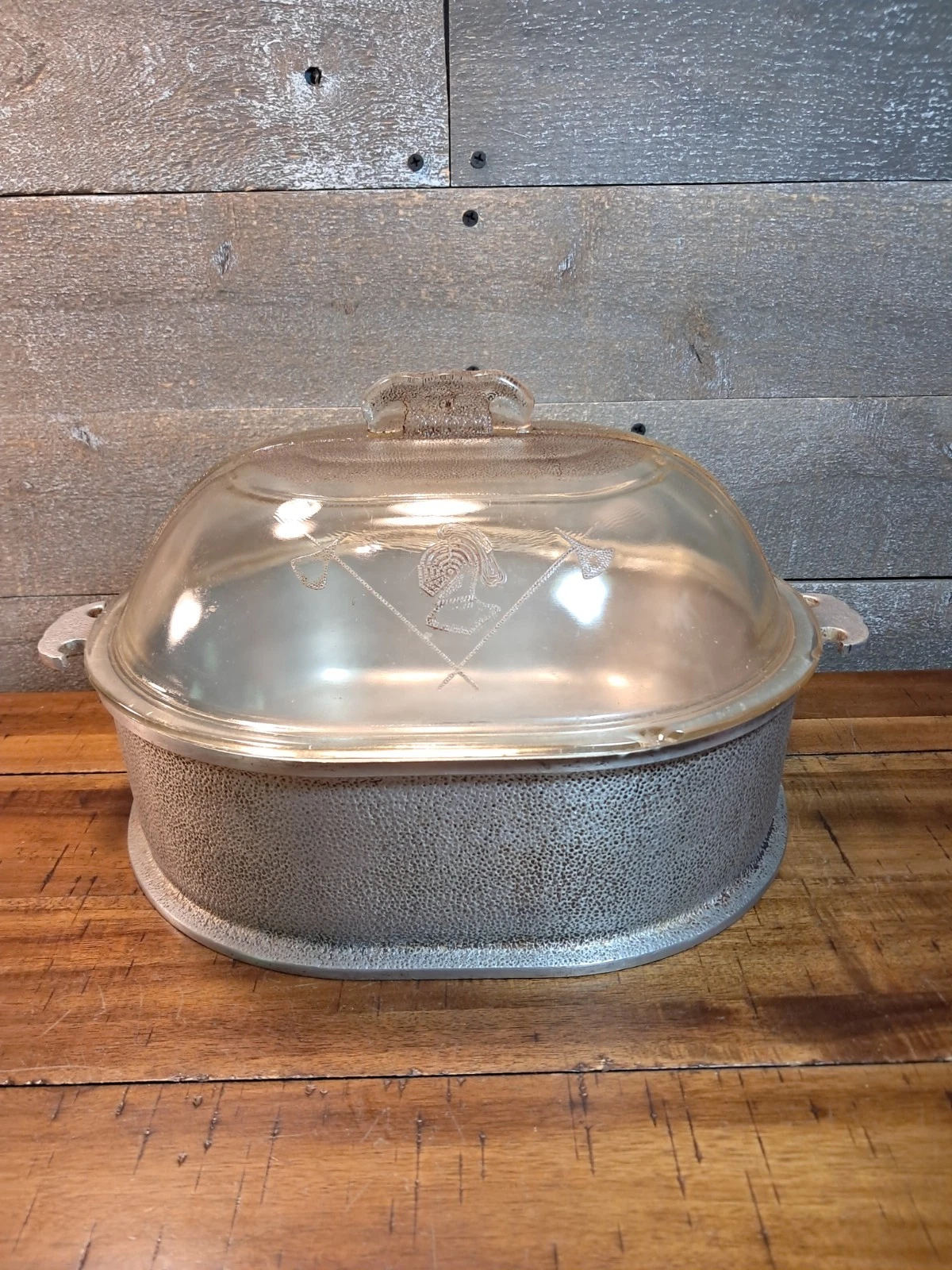 Vintage Guardian Oval Dutch Oven Roaster w. Lid Aluminum & Glass -
