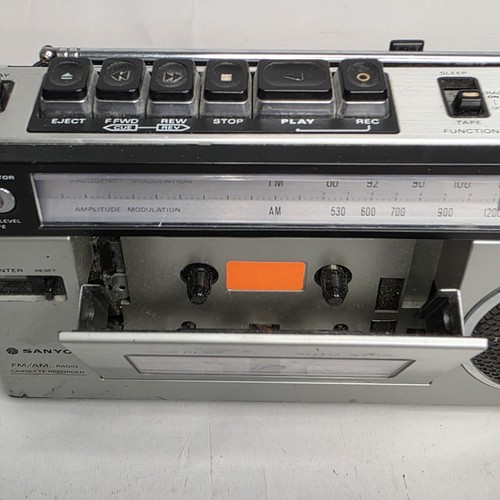 Sanyo M 1700F FM AM Radio Estéreo Cassette Grabadora Reproductor Japón De Colección - LEER - Imagen 19 de 24