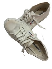 Superga Ladies White Canvas Low Top Sneakers Size. EU 39 1/2 US 8 1/2
