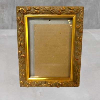 ORNATE GOLD GILT CARVED 5x7 Vintage Frame BEAUTIFUL FRAME