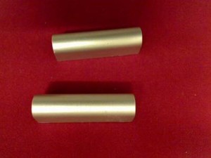 Scharnier Gehäuse Abdeckung Blende Deckel R & L Gericom Masterpiece Radeon 2440