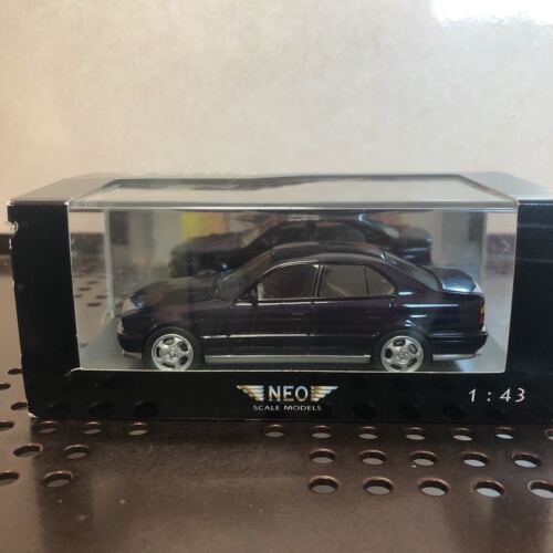 330 Unopened NEO 1/43 BMW M5 E34 Diecast Car Completed Model Sedan Pearl - Picture 1 of 10