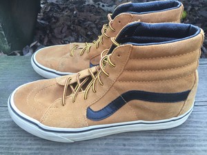 vans off the wall boots
