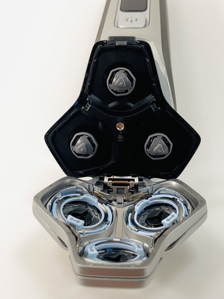 Philips Norelco 9500 Rechargeable Wet & Dry Electric Shaver with Quick