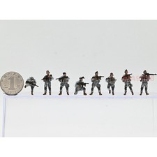 New 1/72 Modern US Army Armored Infantry 8PCS Soldiers Painted Plastic Model