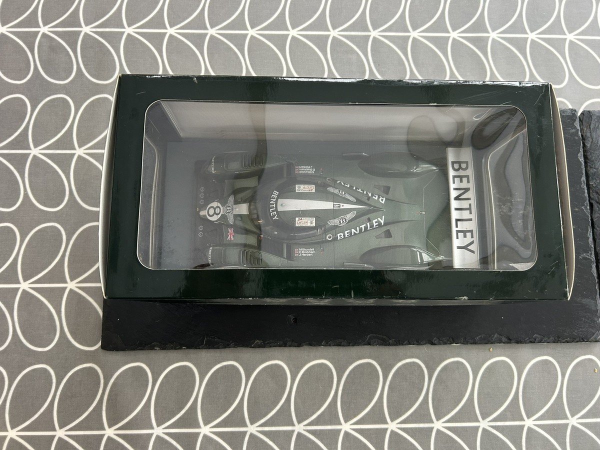 Autoart 1/18 Scale Diecast 80353 - Bentley Speed 8 Le Mans 2003