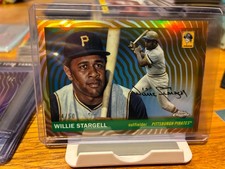 2025 Topps Chrome Platinum Willie Stargell #421 Gold Vibration Refractor SSP /50