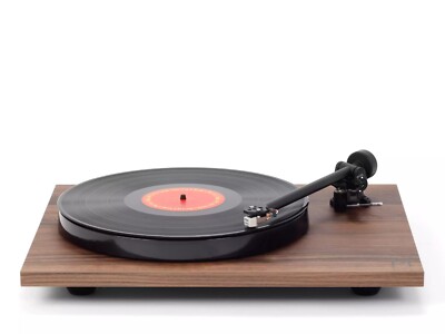 Rega Planar 1 Plattenspieler Walnuss Nussbaum #vor