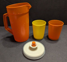 Tupperware Toys Play Set Kids Mini Pitcher with Lid  2 Cups 1399 1503