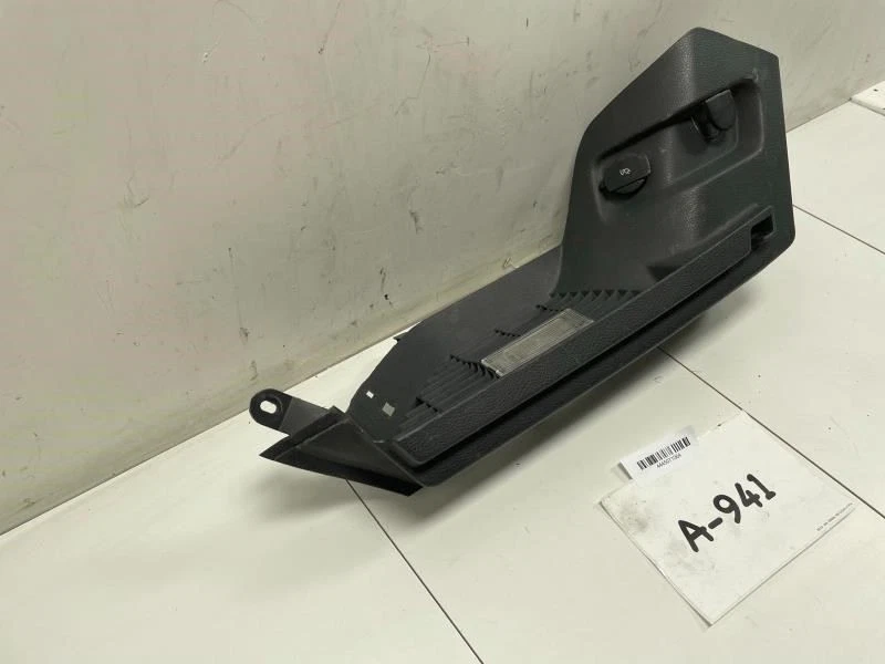 Volkswagen Rabbit 2008 parte trasera derecha lado del pasajero estante de carga moldura OEM+ Foto 3 de 4