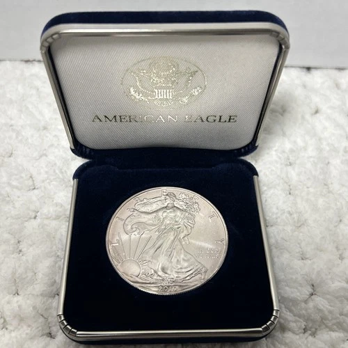 2010 AMERICAN EAGLE Walking Liberty SILVER DOLLAR COIN 1 oz. Fine silver US mint