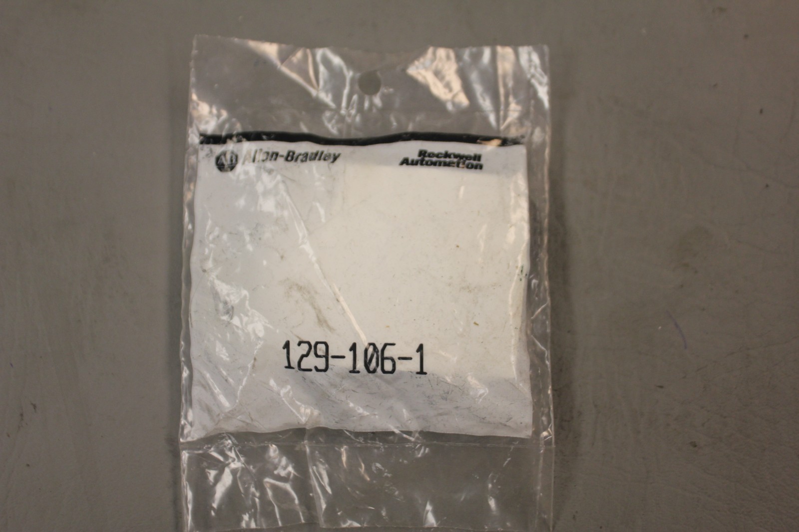 NEW ALLEN BRADLEY ROCKWELL AUTOMATION ANTI VIBRATION MOUNTING KIT 129-106-1