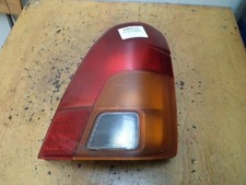 Feu arrière Daihatsu MOVE