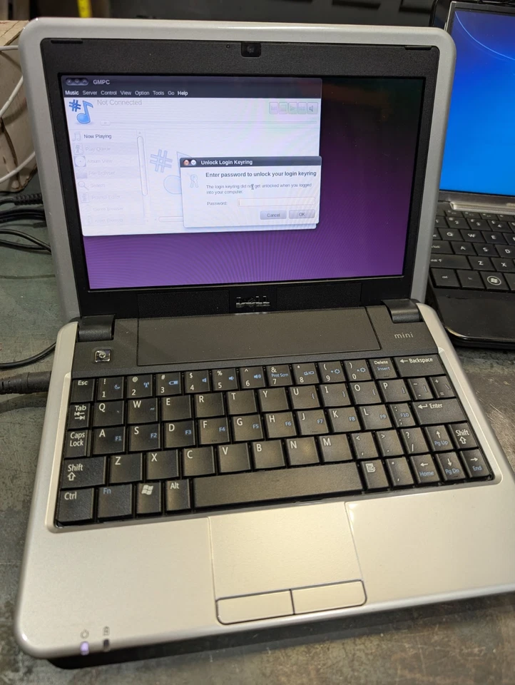 3x LOTE 1x Netbook Dell Inspiron 910 Mini Modelo PP39S 2x HP Mini 1000! ¡Caridad! Foto 3 de 4