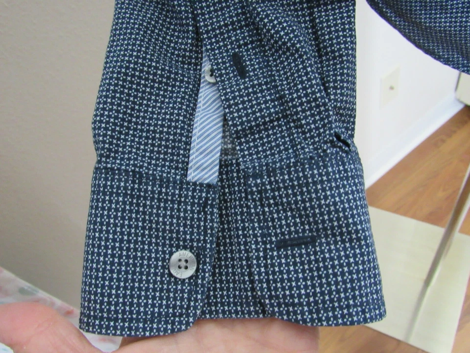 AMERICAN EAGLE OUTFITTERS, CAMISA GEO MANGA LARGA HOMBRE ALGODÓN AZUL MARINO, TALLA M Foto 4 de 4