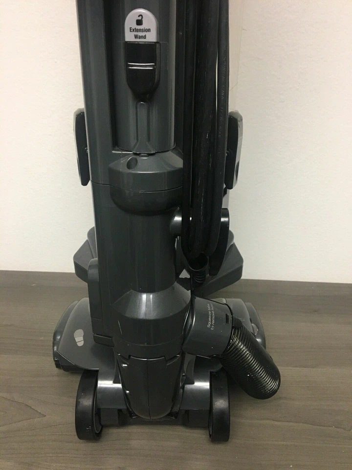 Shark UV550 Lift-Away XL Upright Corder Professional Heavy Vacuum Cleaner - Image 4 of 4