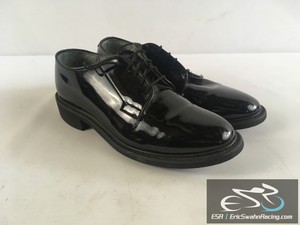 bates uniform footwear