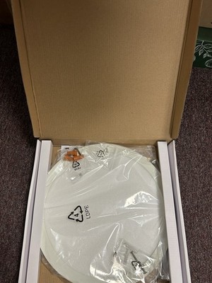 New In Open Box Flat 12  Round Flush Mount White Ceiling Light LPRM-30K