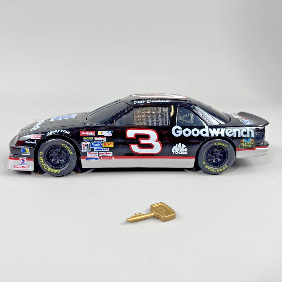 Винтажный банк монет Dale Earnhardt Racing Champions 1994 ограниченный выпуск 1:24 - Изображение 2 из 4
