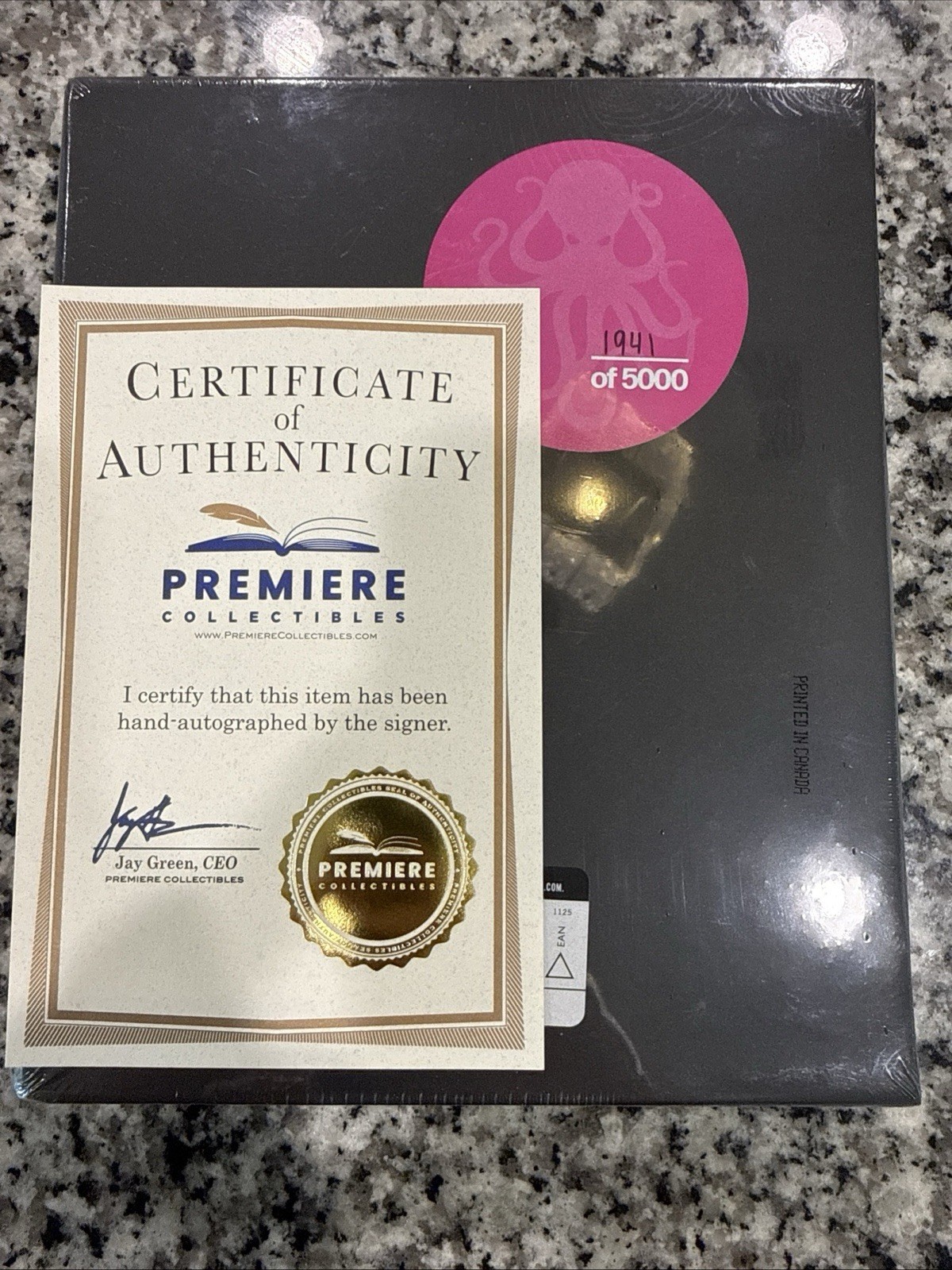 Fahrenheit 182 Mark Hoppus Deluxe Limited Edition Hardcover Signed COA 1941/5000