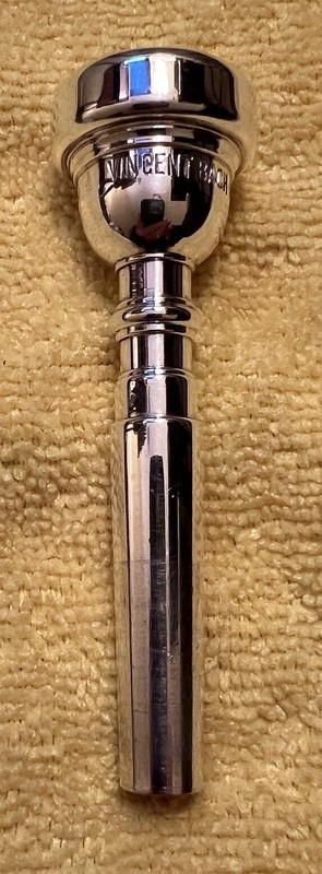 Bach Mt Vernon (no dots) 7 (no letter) Trumpet Mouthpiece – Narrow Shank READ
