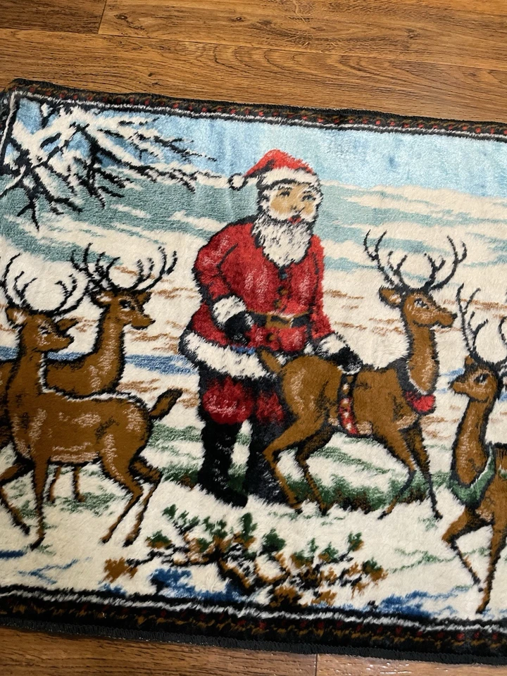 Vintage Christmas Velvet Tapestry Wall Rug Hanging Santa Reindeer Made In Italy - Image 4 of 4