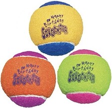 KONG Squeakair  Birthday Balls Dog Toy Premium Teeth For Medium Dogs 3 PCS New